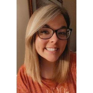 Meet your Posher, Katie